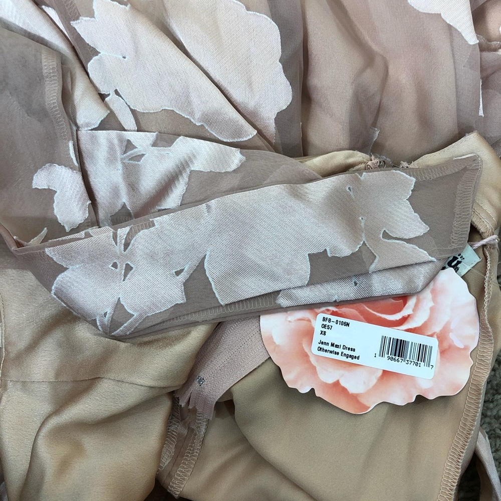 NWT Show Me Your Mumu Jenn Maxi Dress - Picture 5 of 10
